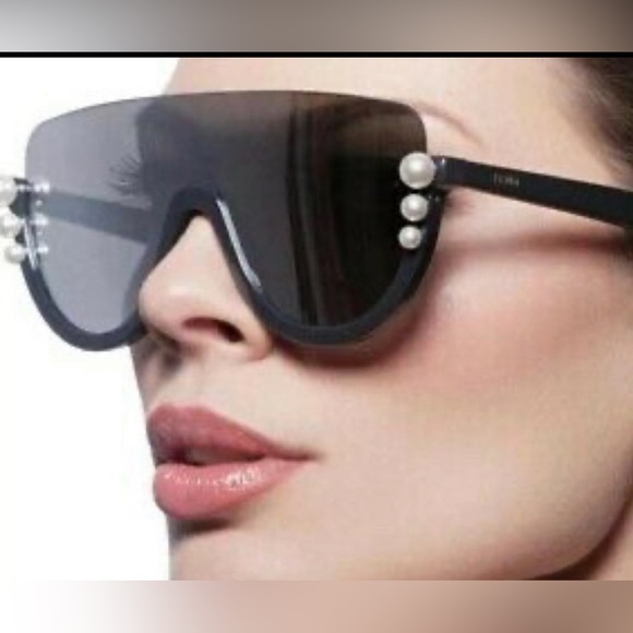 Fendi Black Sunglasses with Pearl Embellishments - Picture 1 of 6